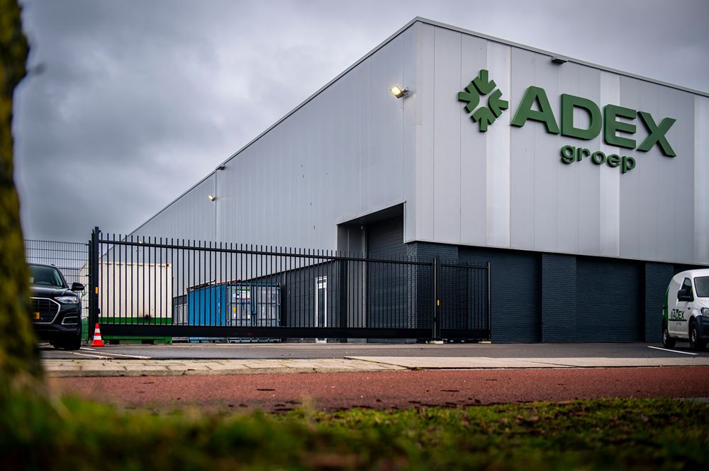 Vrijdragende schuifpoort Adex